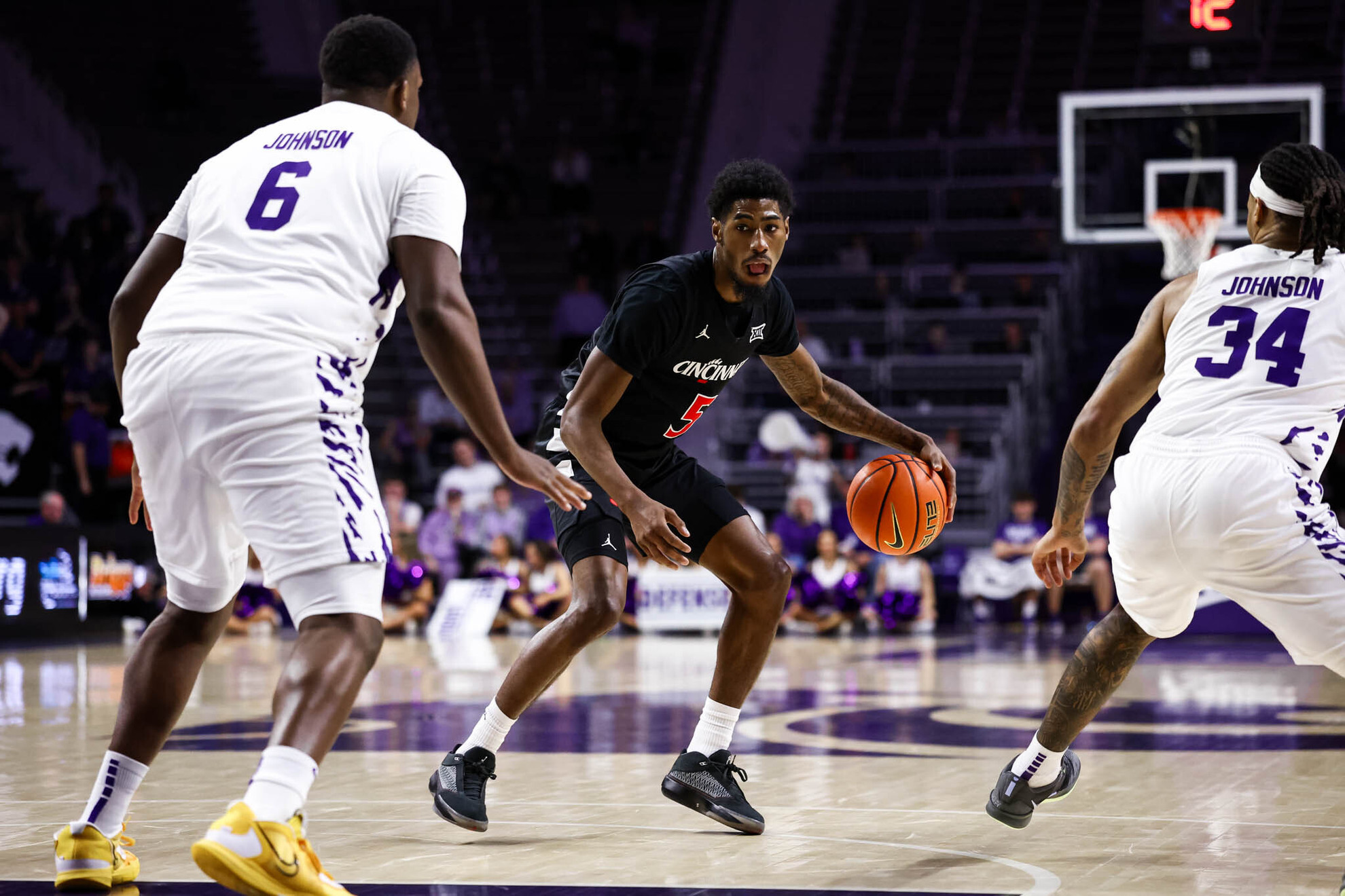 Cincinnati Makes 16 3-Pointers in Dominant 91-62 Win at Kansas State -  University of Cincinnati Athletics - Official Athletics Website