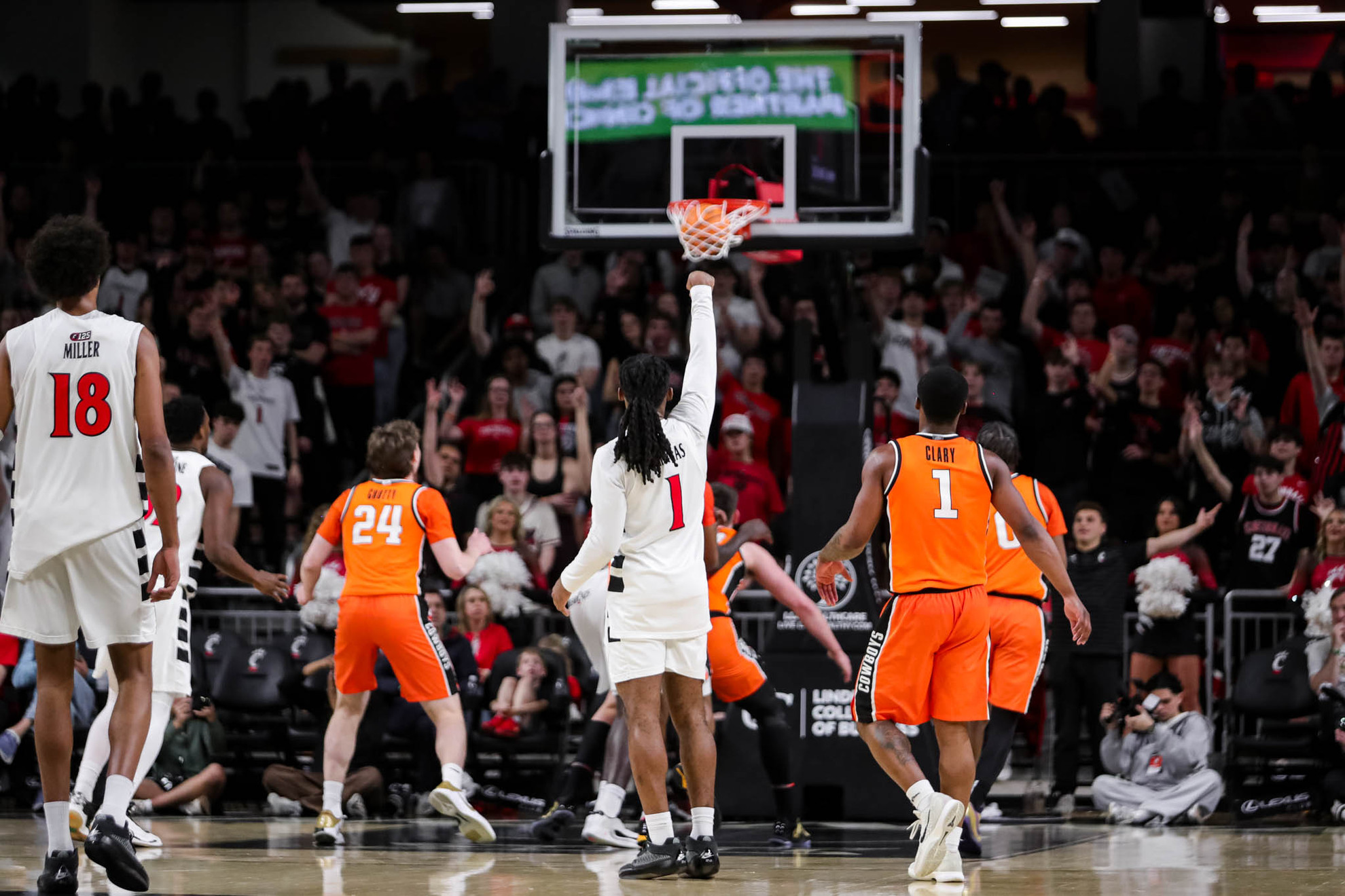 Cincinnati Welcomes BYU to Fifth Third Arena for Senior Night Tuesday – University of Cincinnati Athletics