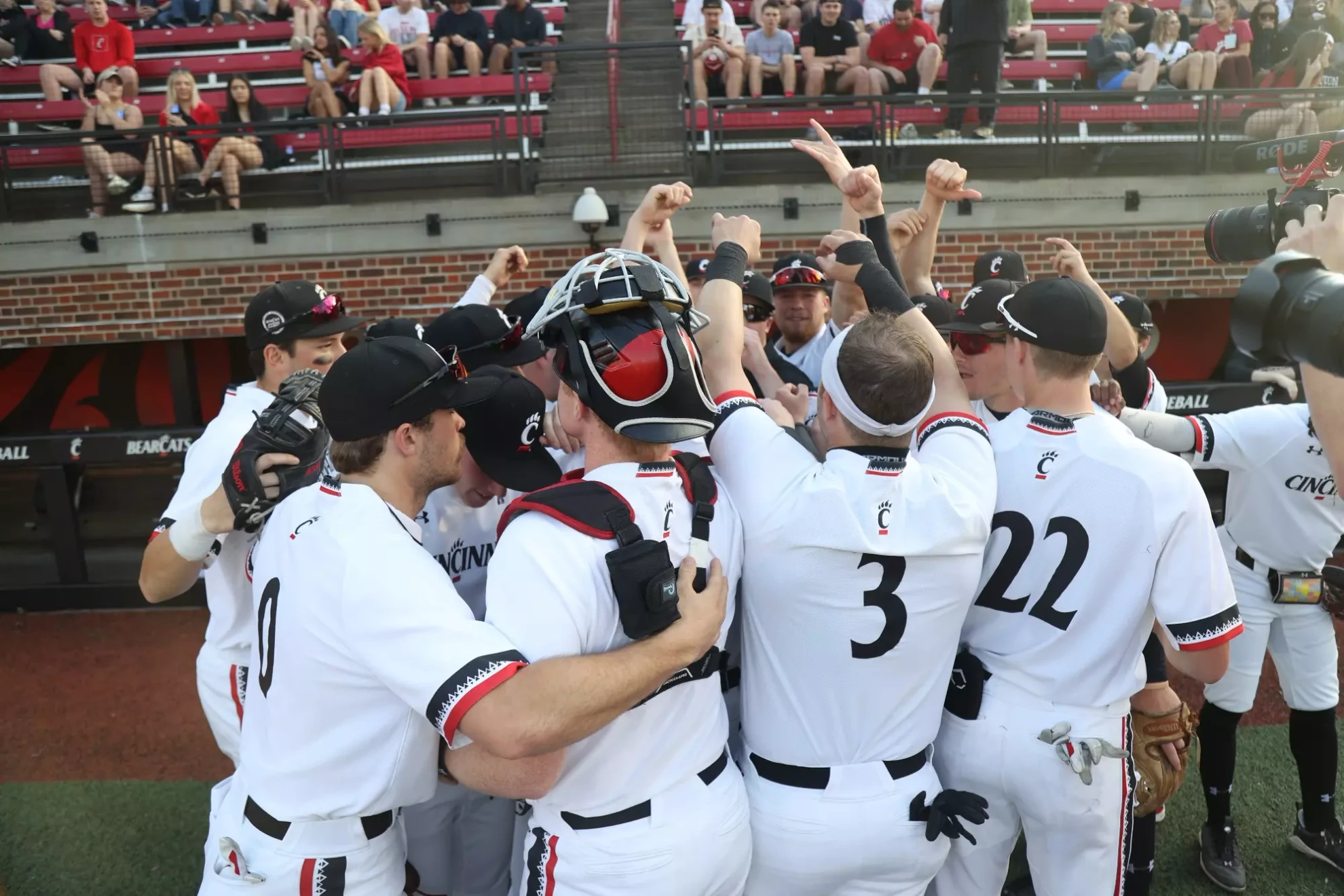 This is Their Team': Alabama Baseball Back to Winning in Camo Hats, image size:1980x1320